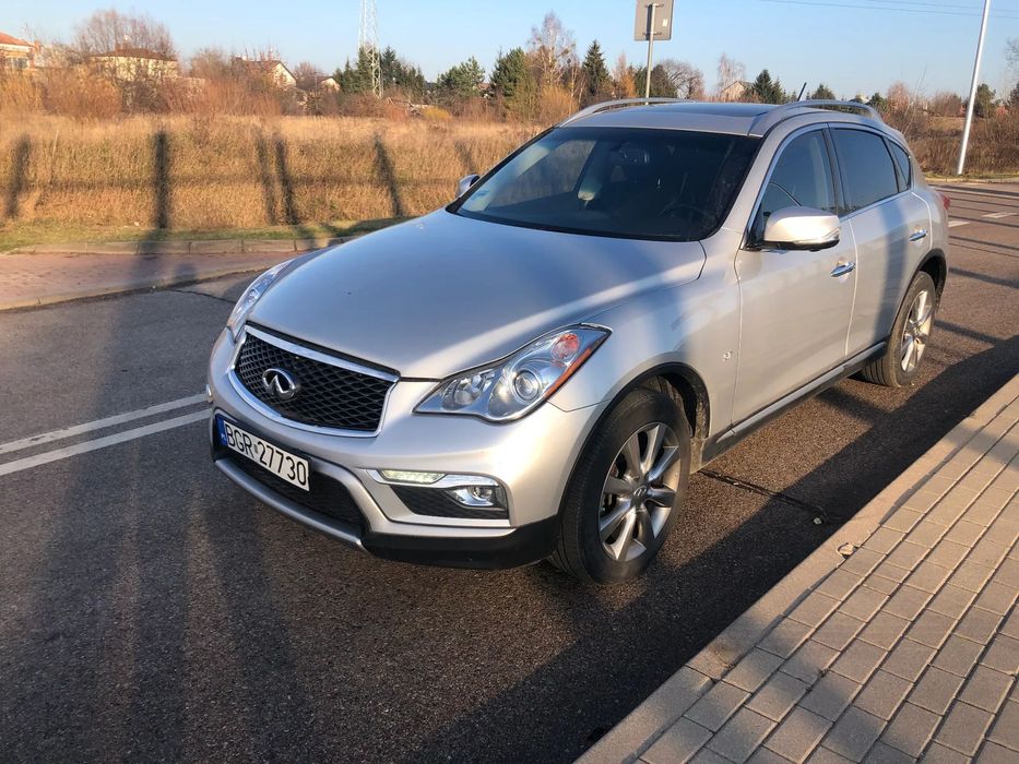Infiniti QX50