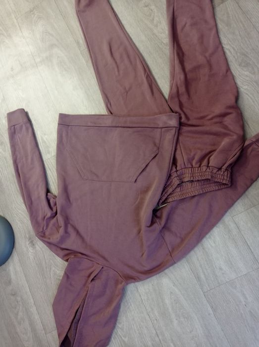 Спортивний костюм