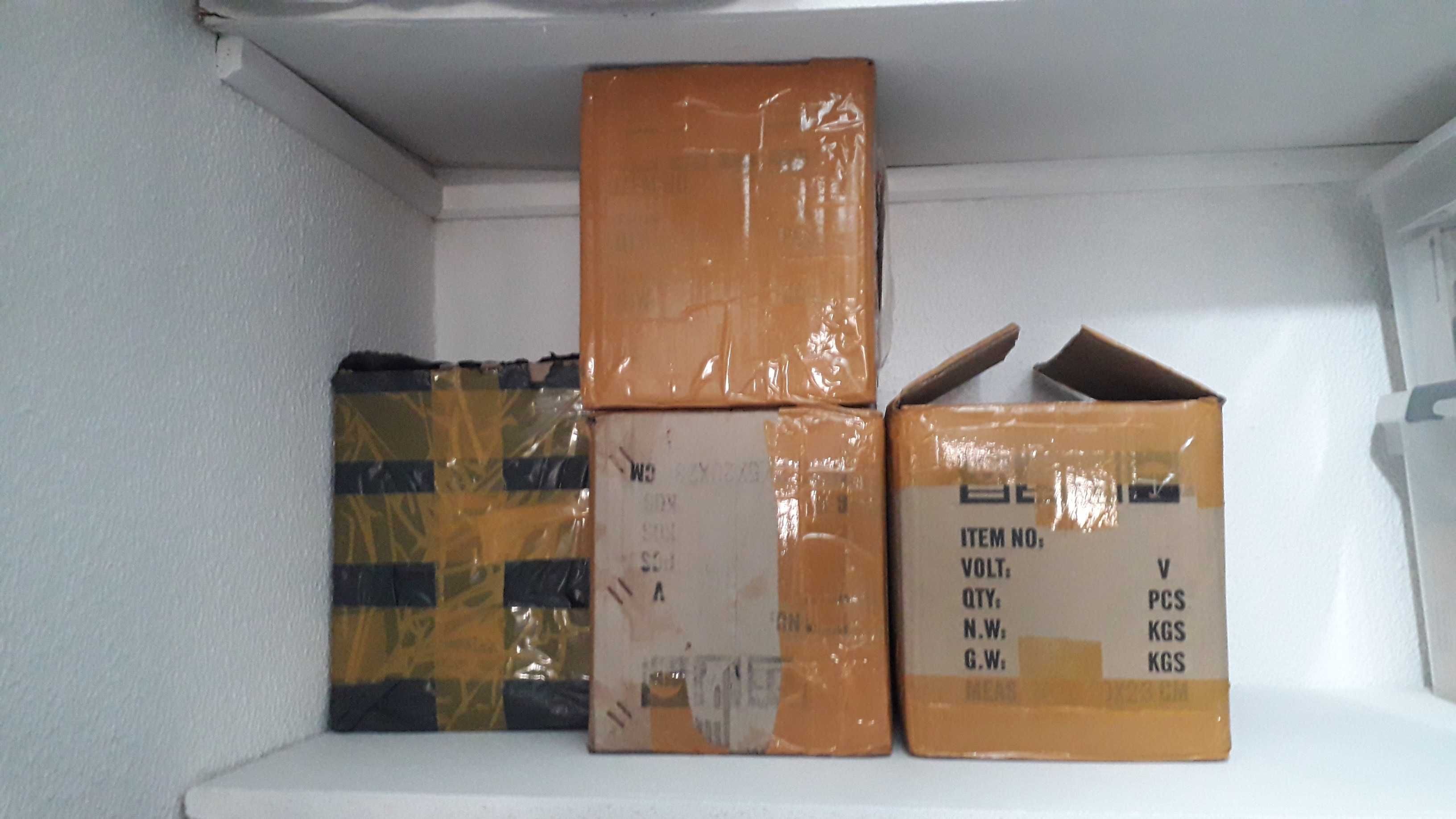 4 x Mini Led chineses ainda nas caixas