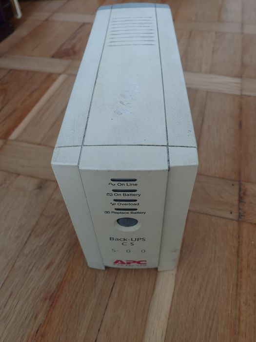 Безперебійник UPS APC-500Вт