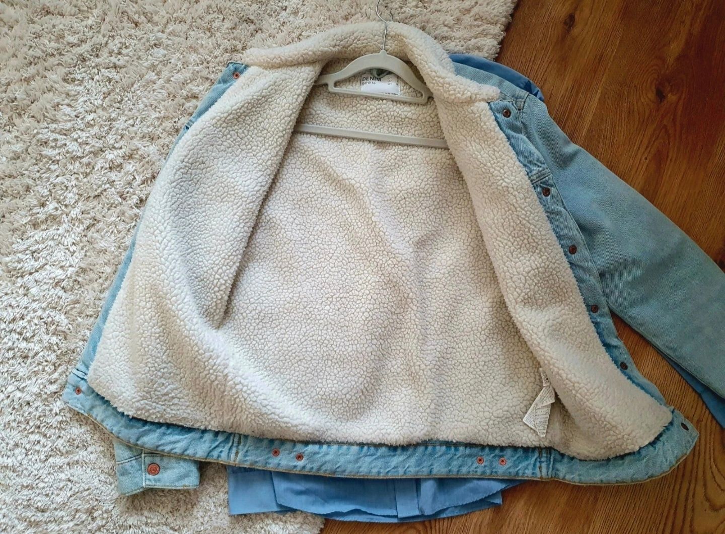 Kurtka bershka jeansowa sherpa jacket jasna amerykańska old style