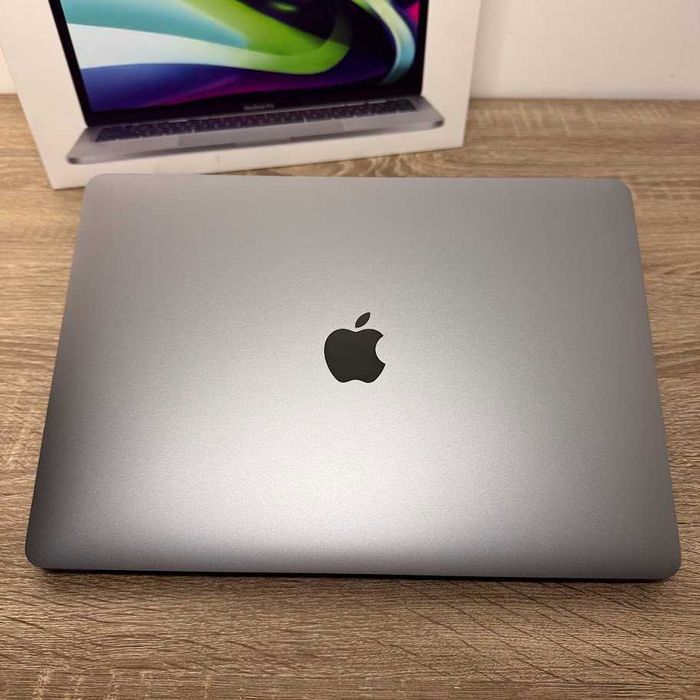 MacBook Pro 2020 13"  M1 / 16Gb / SSD 512Gb стан нового (код:M0976)