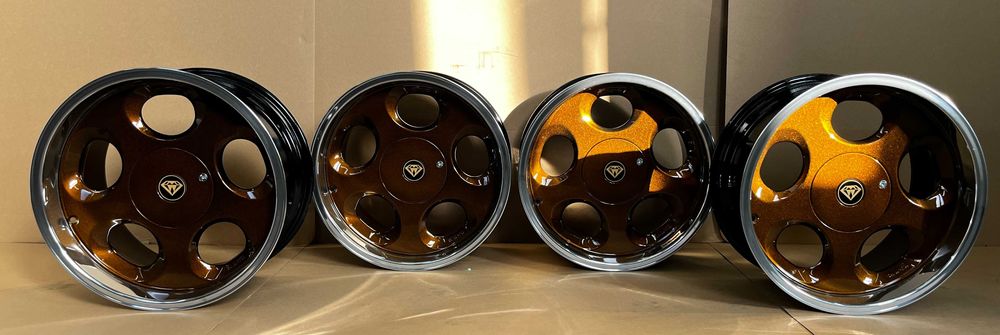 Felgi AZEV B 10Jx17 ET20 5x114,3 B101720