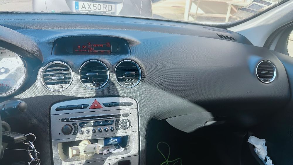 Peugeout 308 teto panorâmico