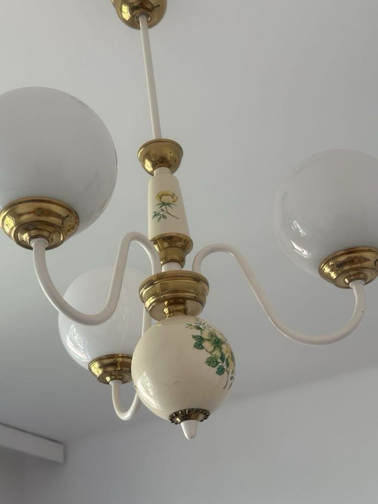 Żyrandol porcelanowy prl retro z czasow komuny