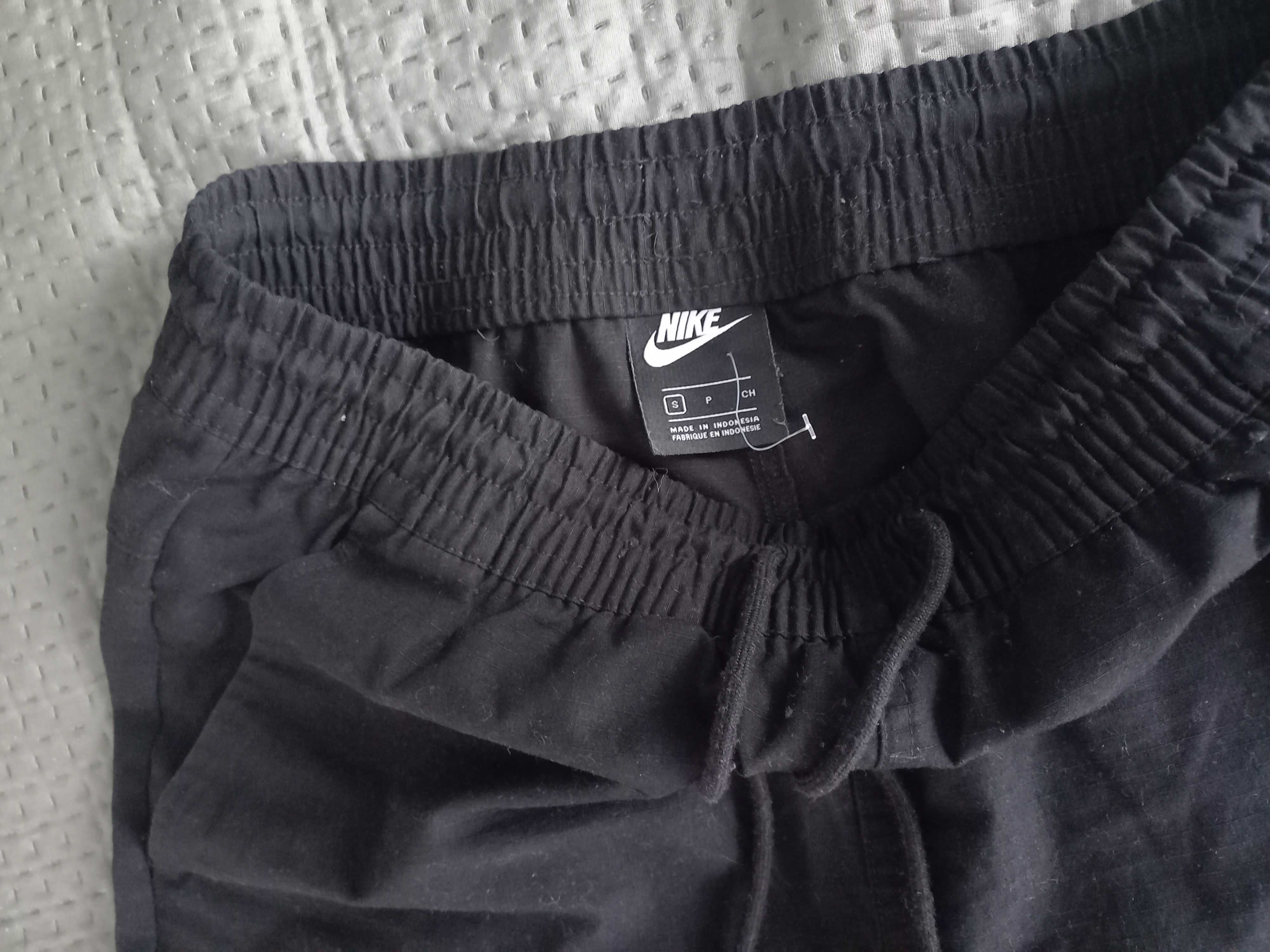 spodnie chłopięce Nike S