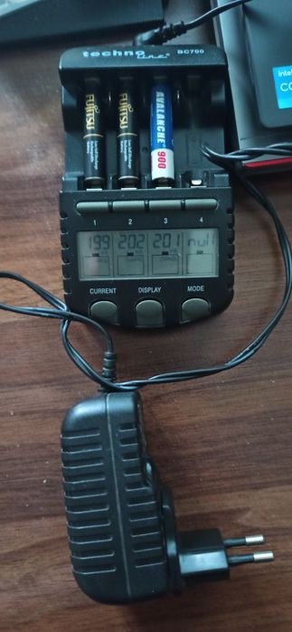 Корпуси для повербанку 21700