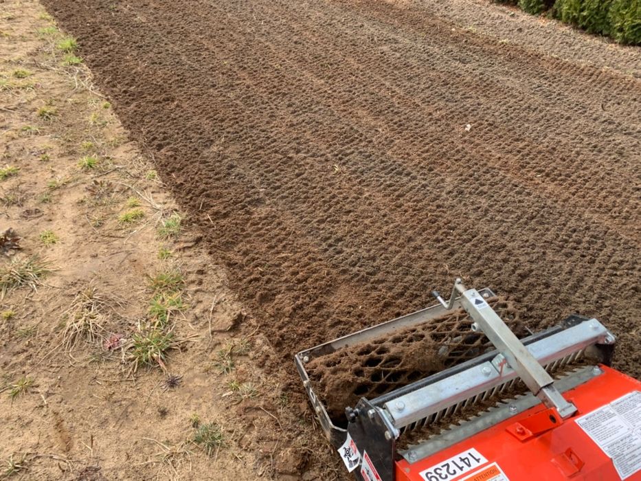 Glebogryzarka separacyjna Zakładanie Ogrodów Trawnika