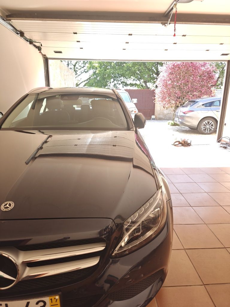 Mercedes  C 220d