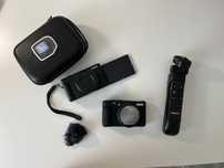 câmara vlogger Sony ZV1 mark II + tripés