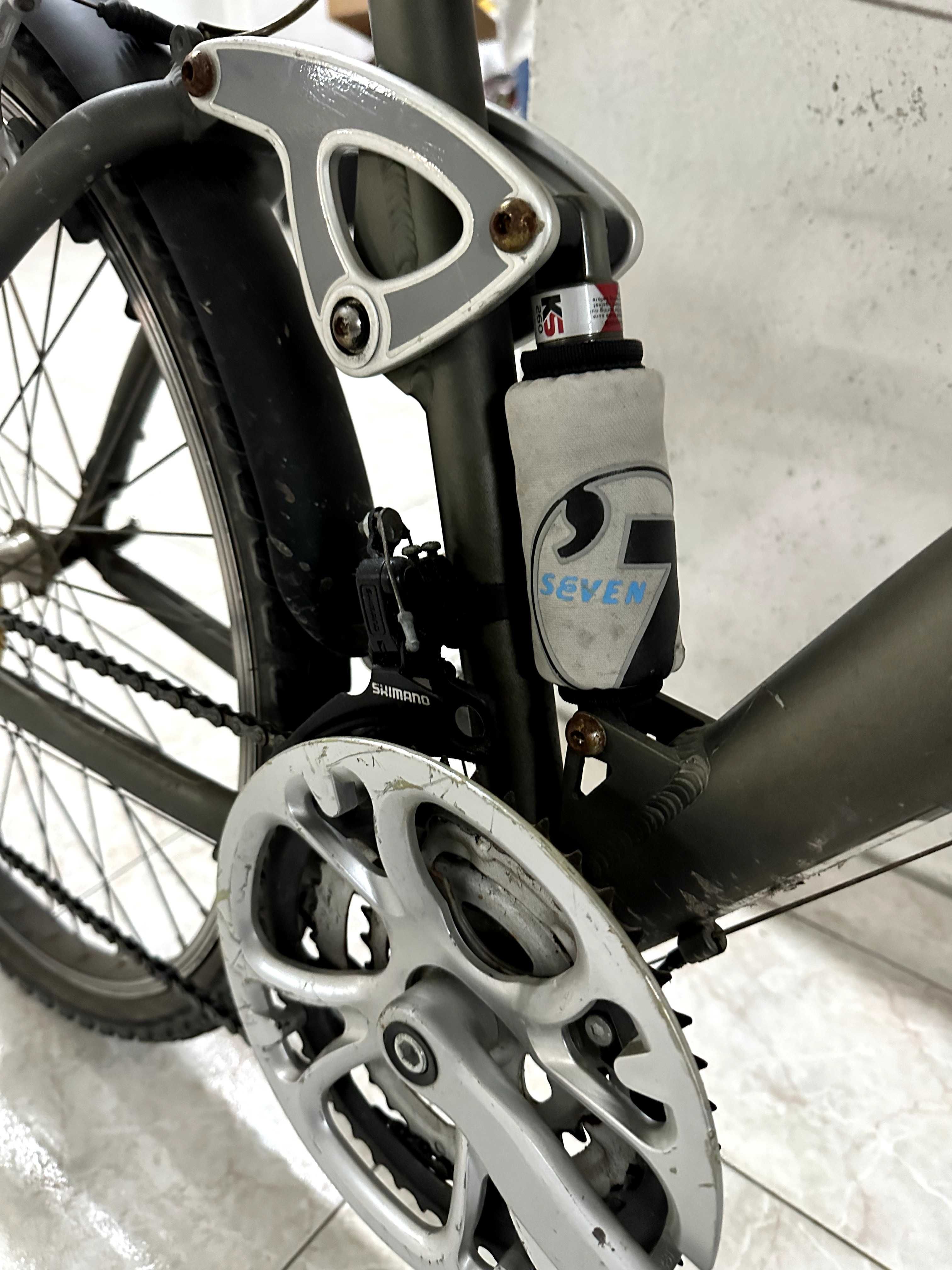 Bicicleta suspensão total 18 velocidades