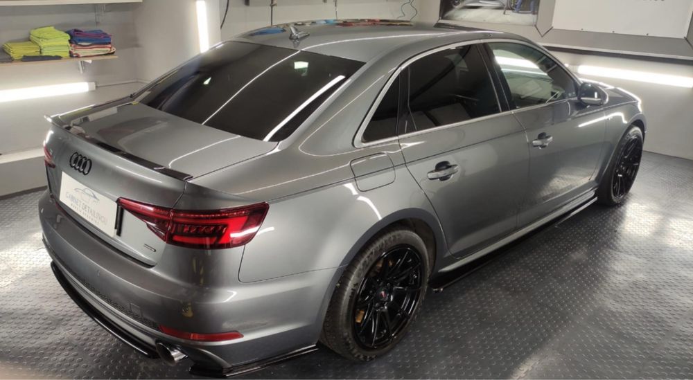 Audi A4 B9 2.0 TFSI Quattro – 327 KM