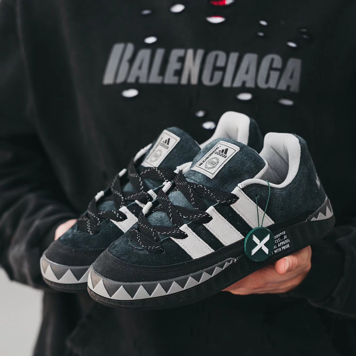 Чоловічі кросівки Adidas Adimatic x Neighborhood