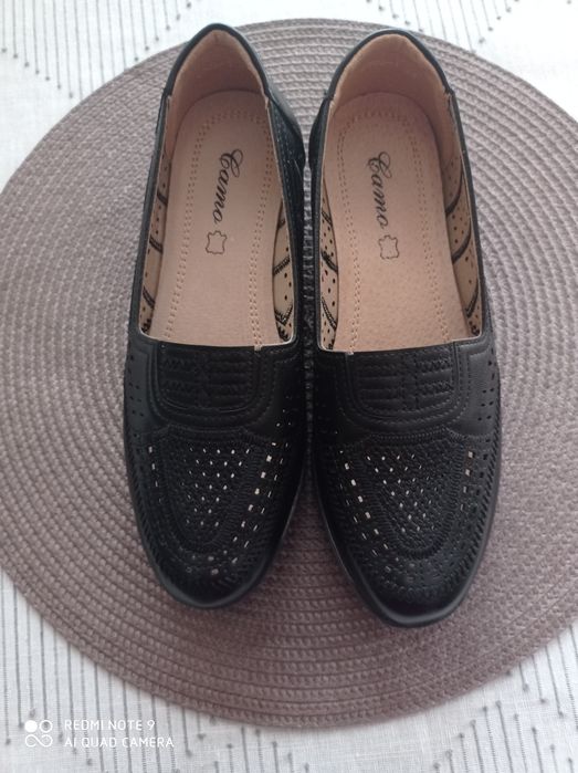 Buty damskie czarne, nowe