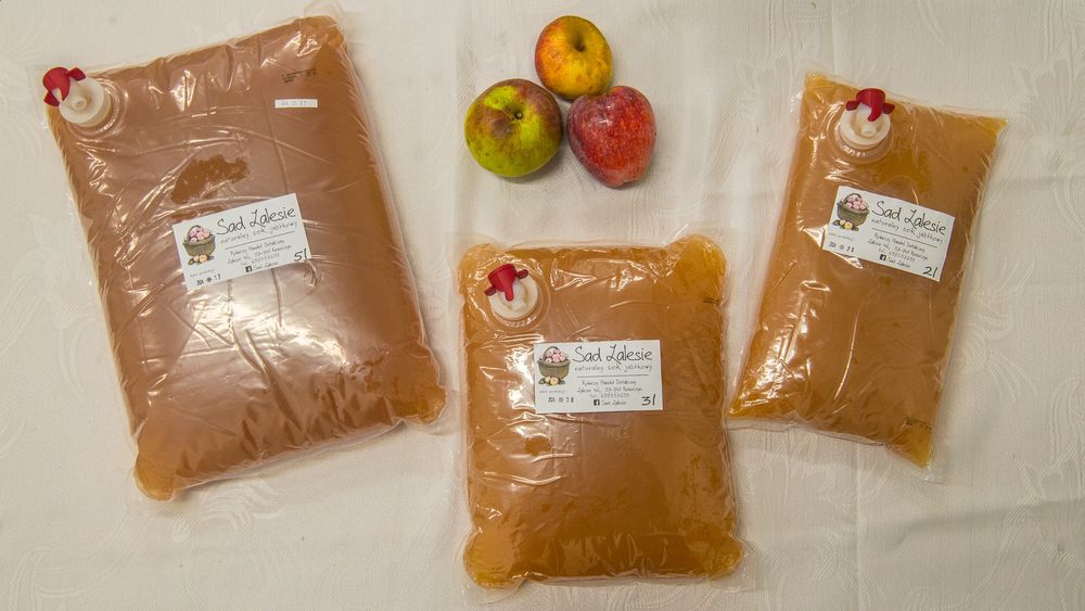 Sok jabłkowy tłoczony 100%