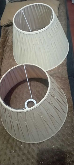 Abat jours em Seda novos de boa qualidade