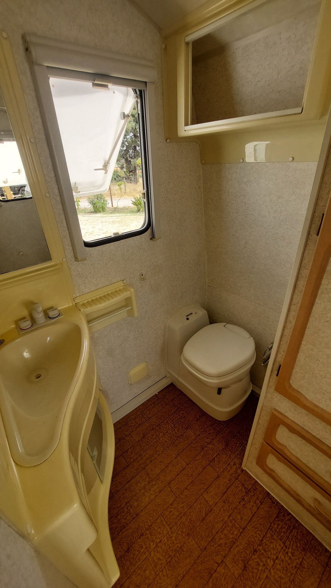 Aluguel quarto caravana