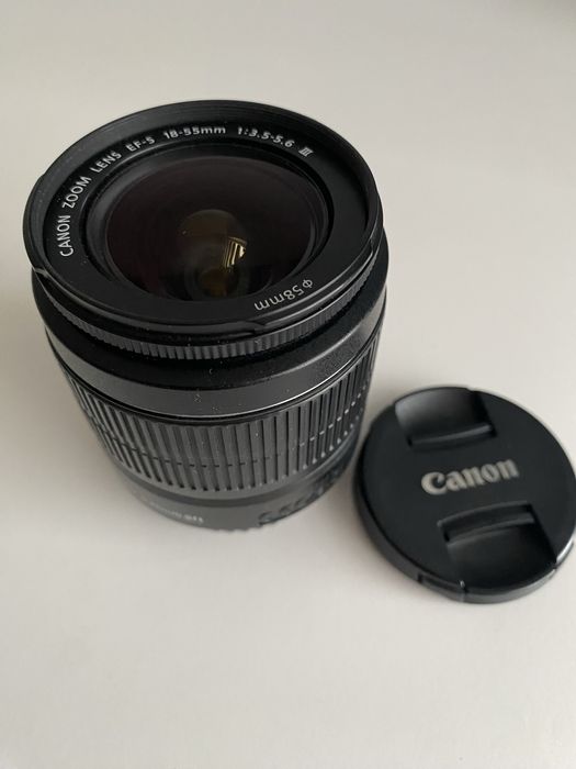 Lustrzanka Canon EOS 600D + obiektyw EFS 18-55mm + torba