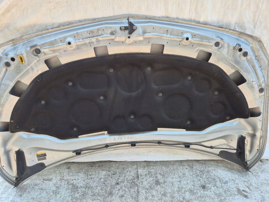 WYGŁUSZENIE WYCISZENIE MASKI MERCEDES-BENZ B-KLASA W246