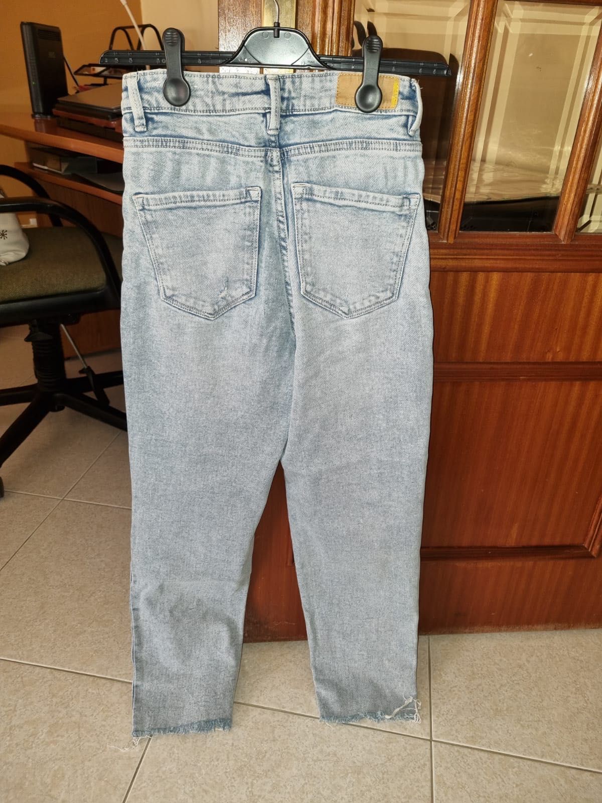 Calças de Ganga da Stradivarius tamanho 36.