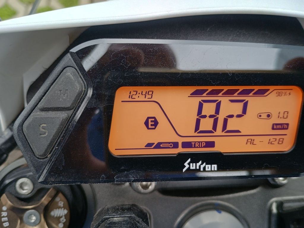 Surron ultra bee