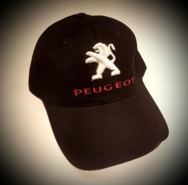 Czapka Peugeot haftowana