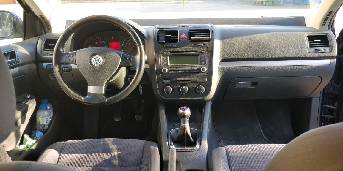 VW Jetta mk5 2.0tdi 16v 140cv (bkd)