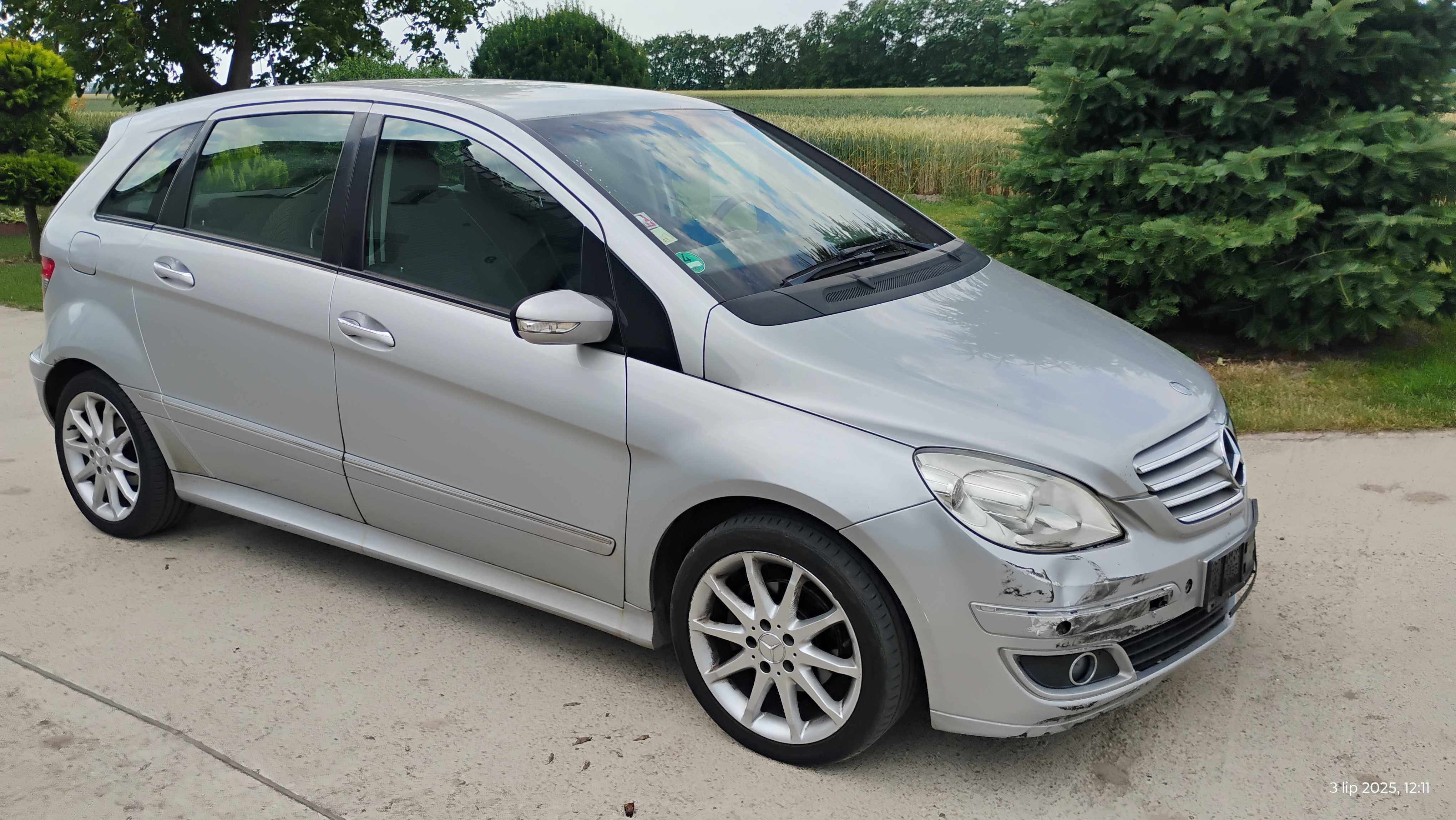 Mercedes B 2006 r