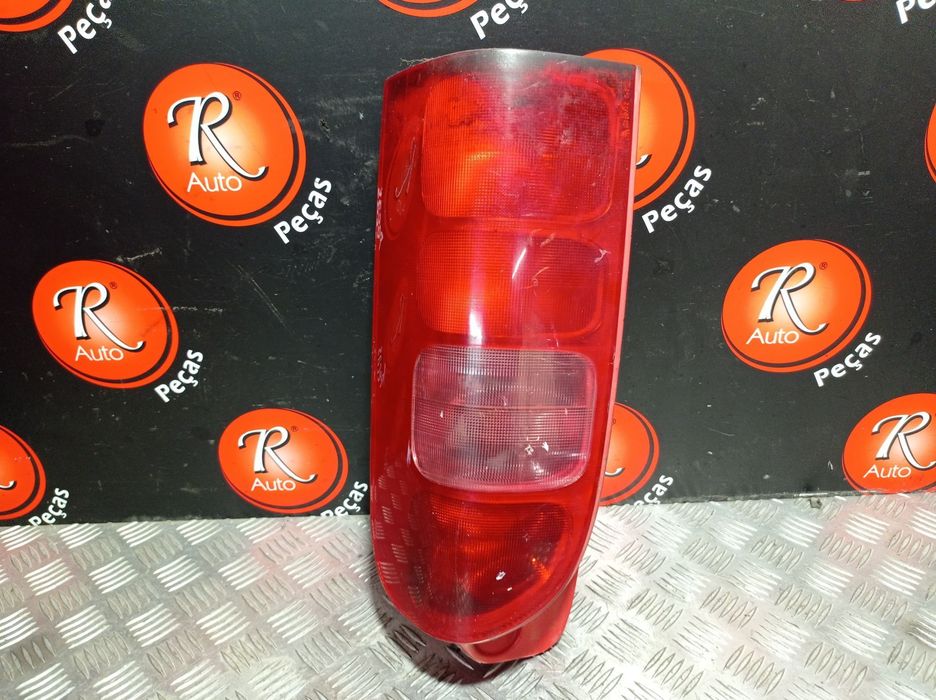 Farolim Stop Esq Renault Master Ii Caixa (Fd)