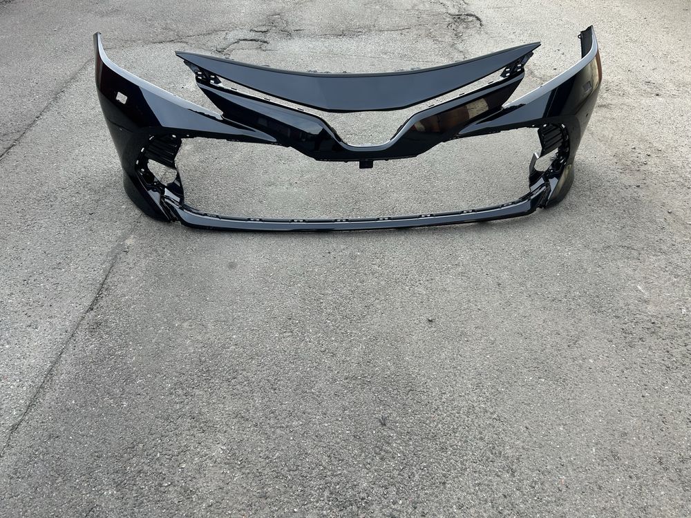 Toyota Camry 70 бампер передний от 18-20год 52119-33A50LE