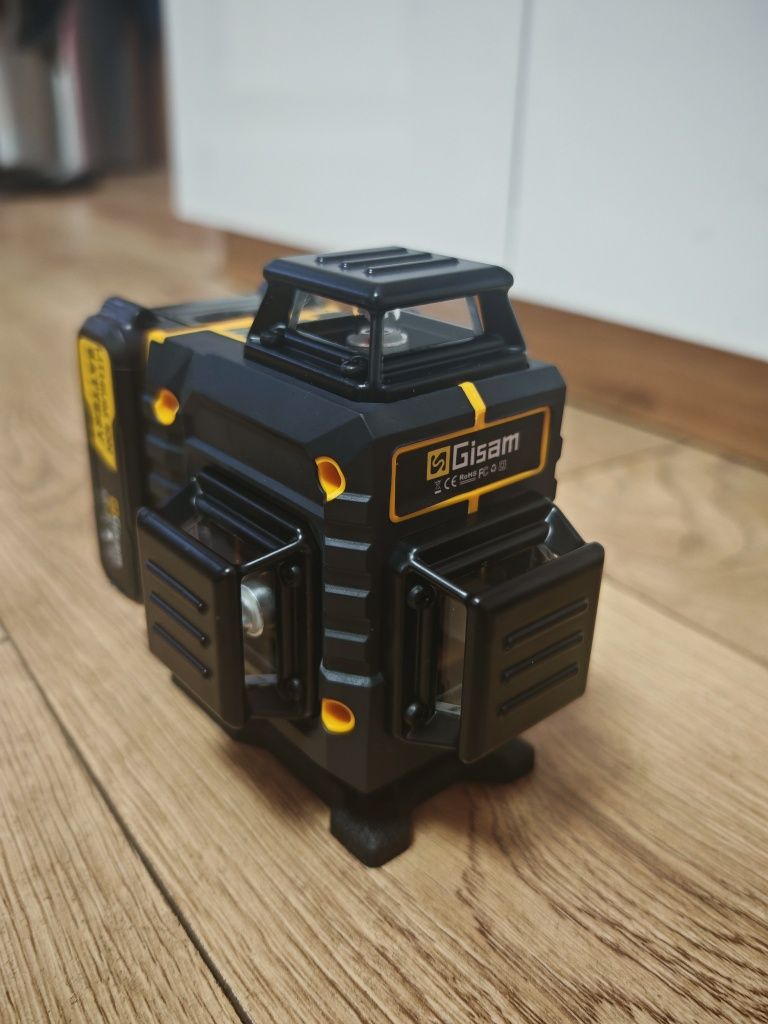 Poziomica laserowa 4D 16 linii 360° zielony laser / zestaw