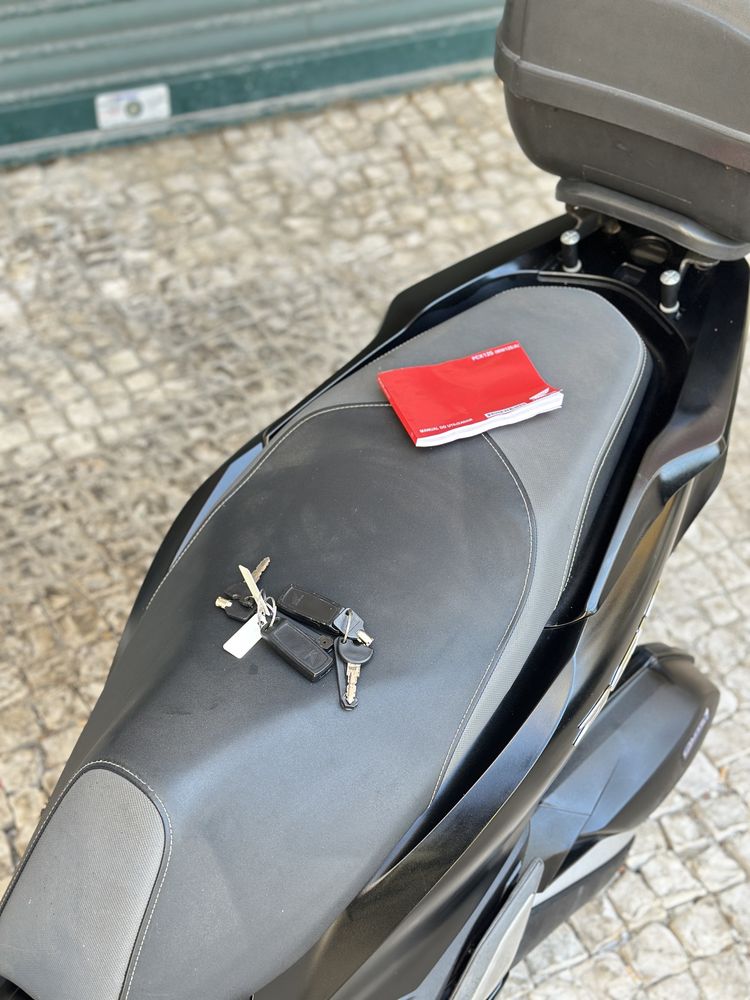 Honda PCX 2022 Top Case