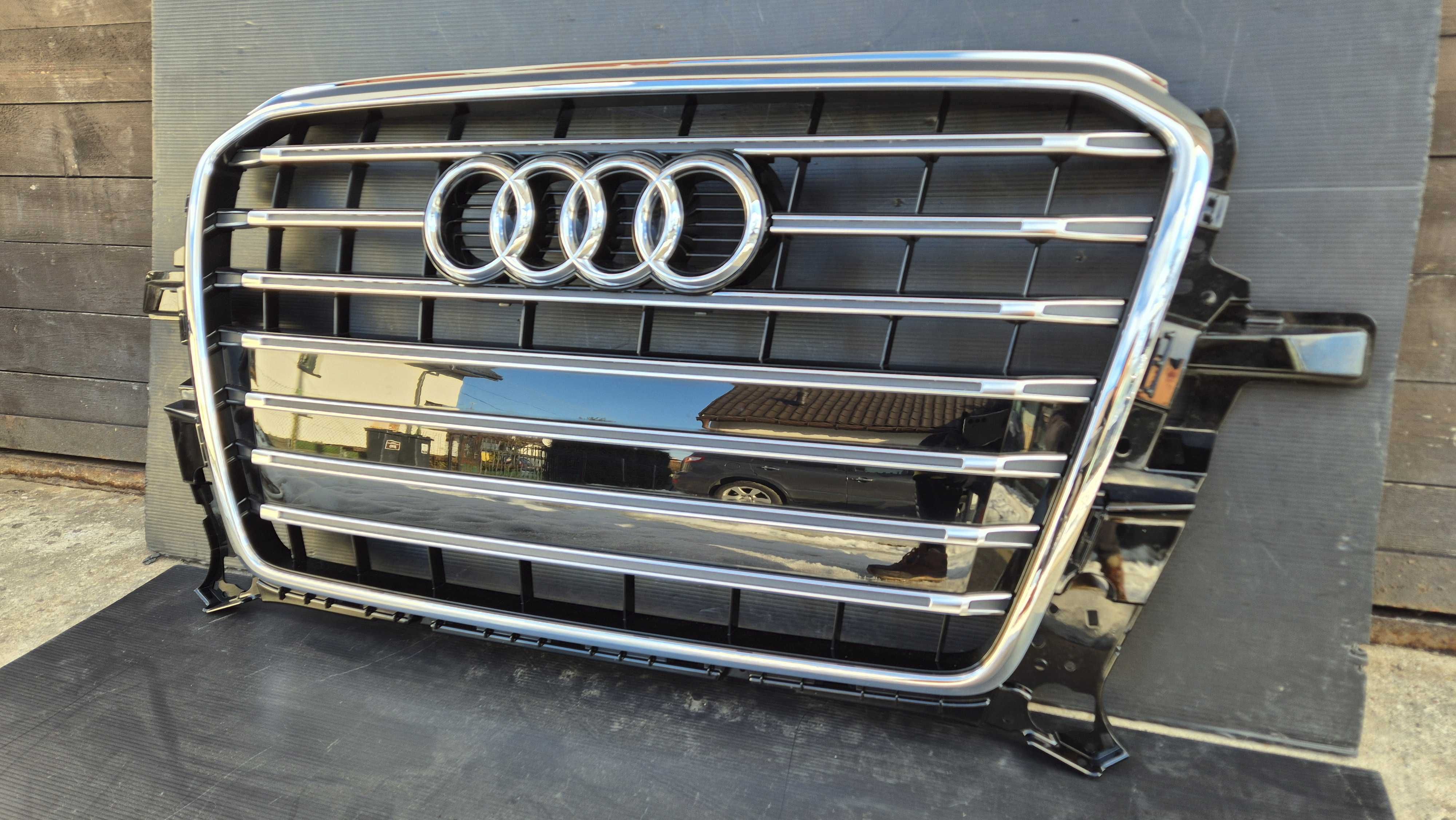 Atrapa chłodnicy GRILL Audi SQ5 Q5 S-LINE 8R LIFT 12-16 OE 8R0 NOWA