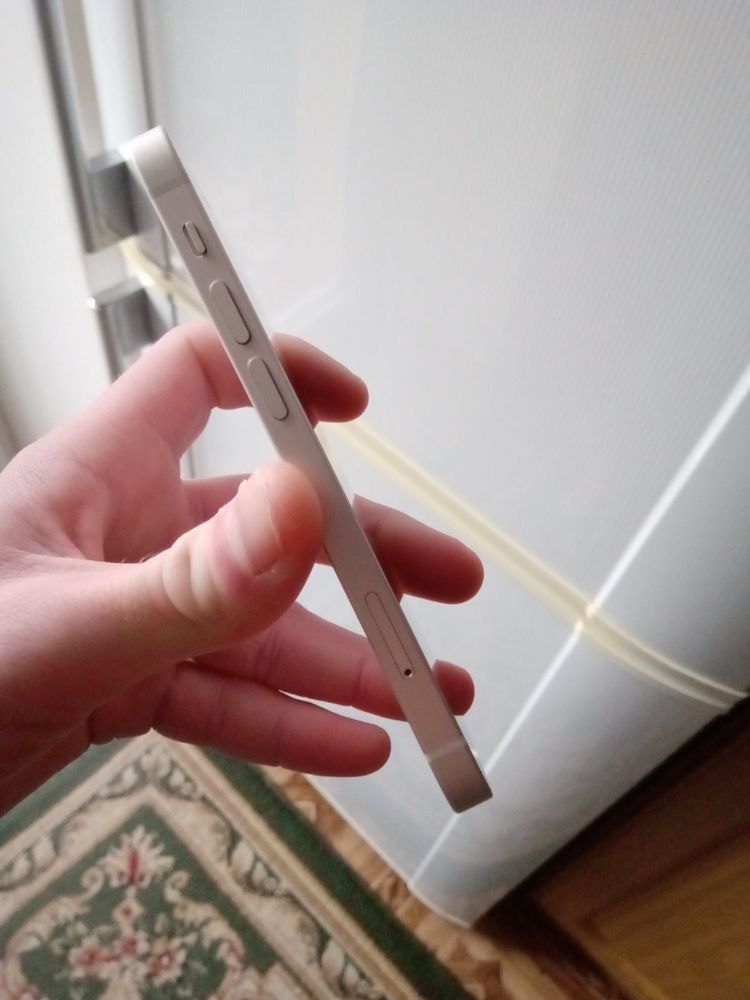 Смартфон Apple iPhone 12 mini white iOs 18 білий