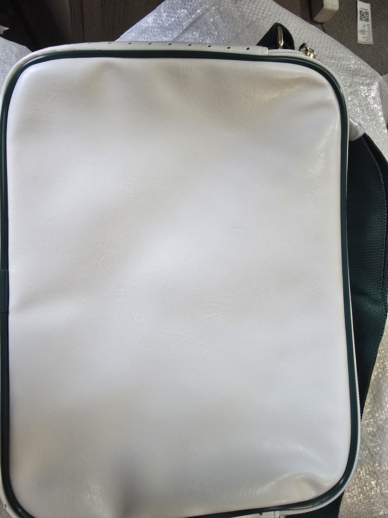 Сумка на плече Adidas Originals Unisex Airliner Trefoil Bag JC8301