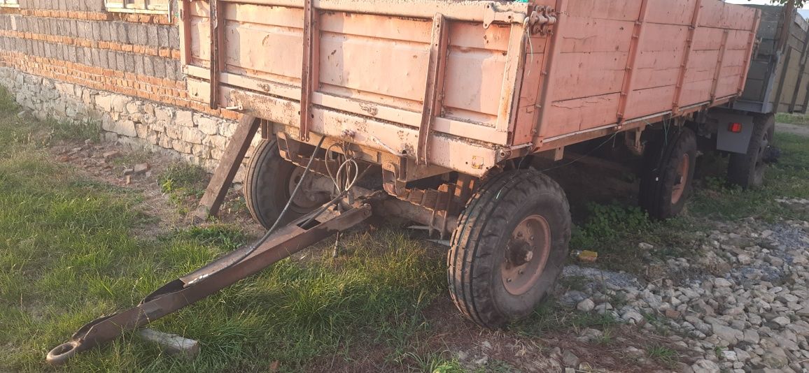Прицеп 2 птс 4 нові шини