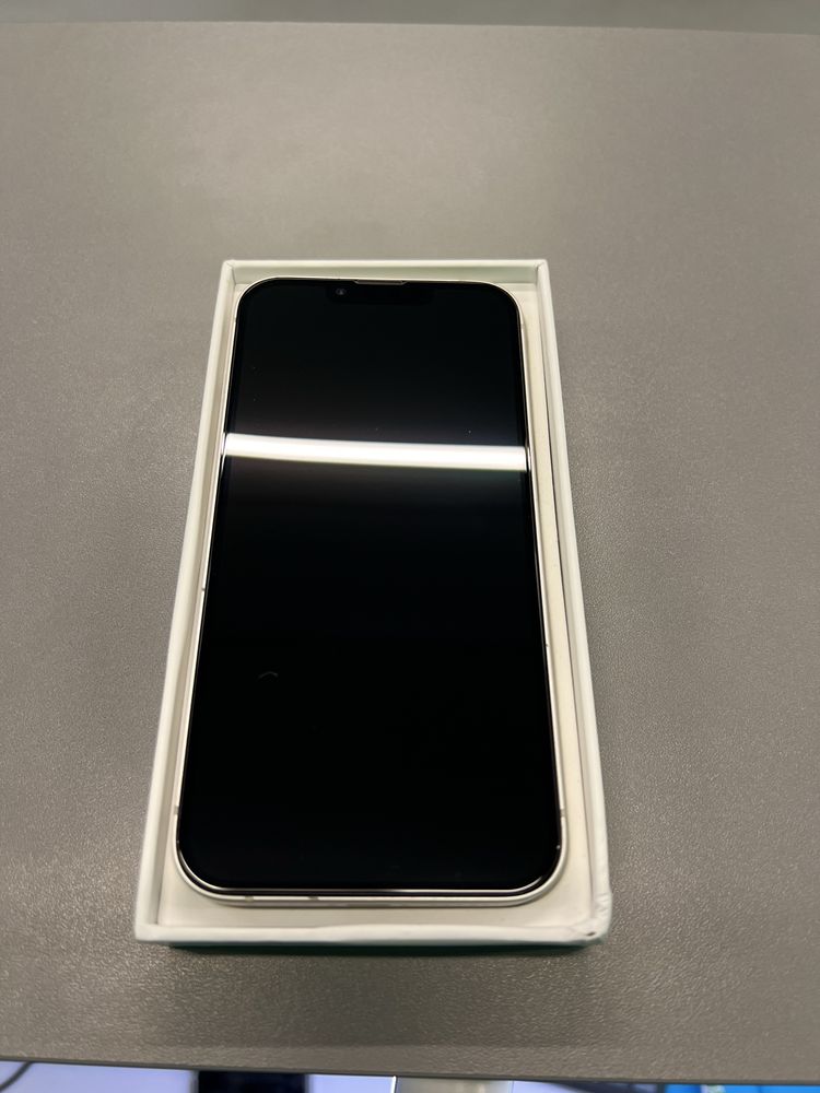 iPhone 13 Starlight 128Gb unlock