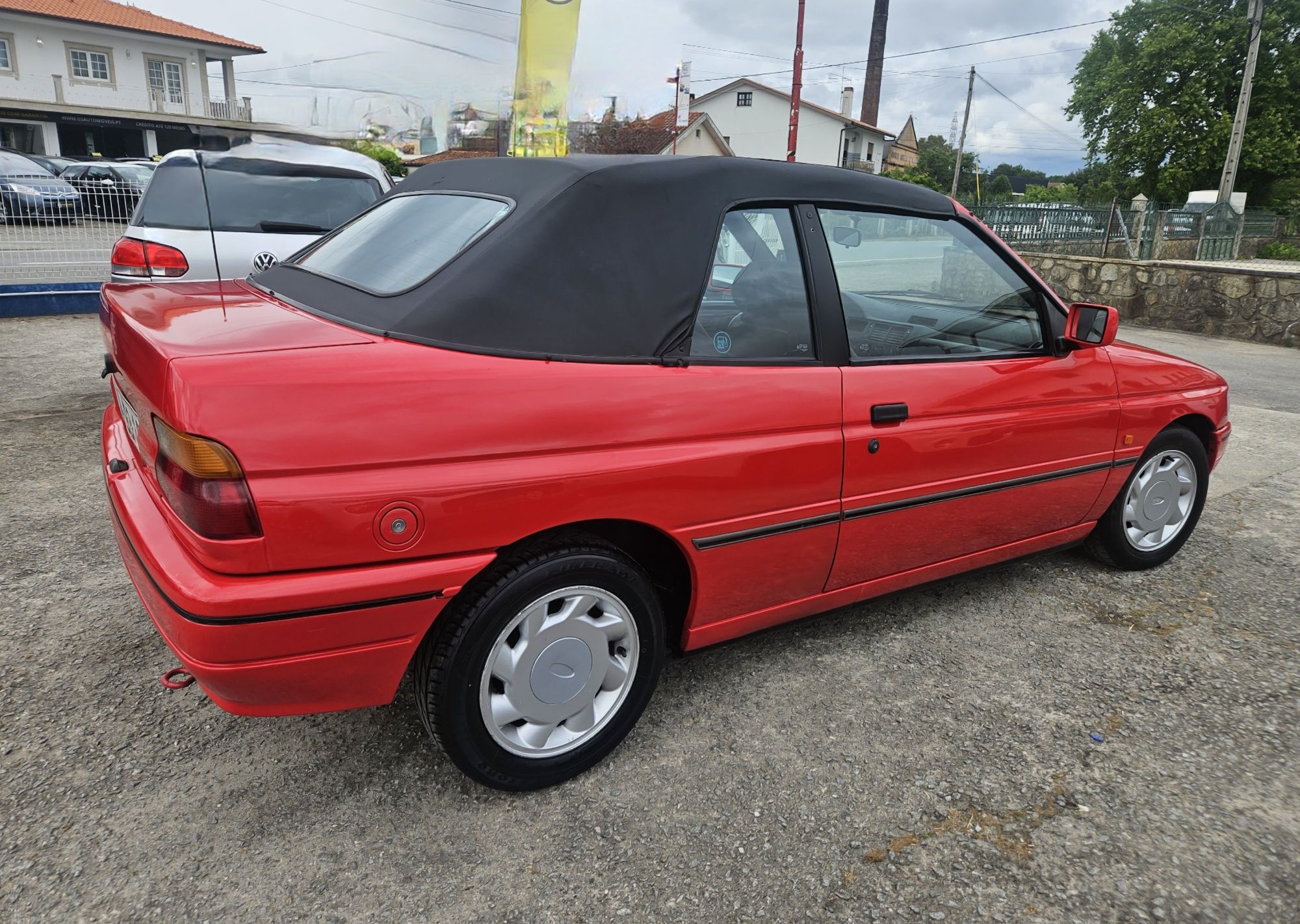 Ford escort cabrio 1.6