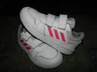 Кроссовки кожаные Adidas оригинал размер-33 стелька-20-20,5см