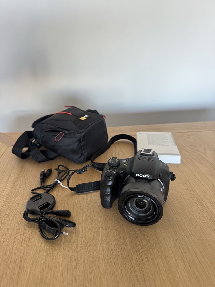 Sony DSC-HX400V (20.4MP | 50x Optical Zoom)