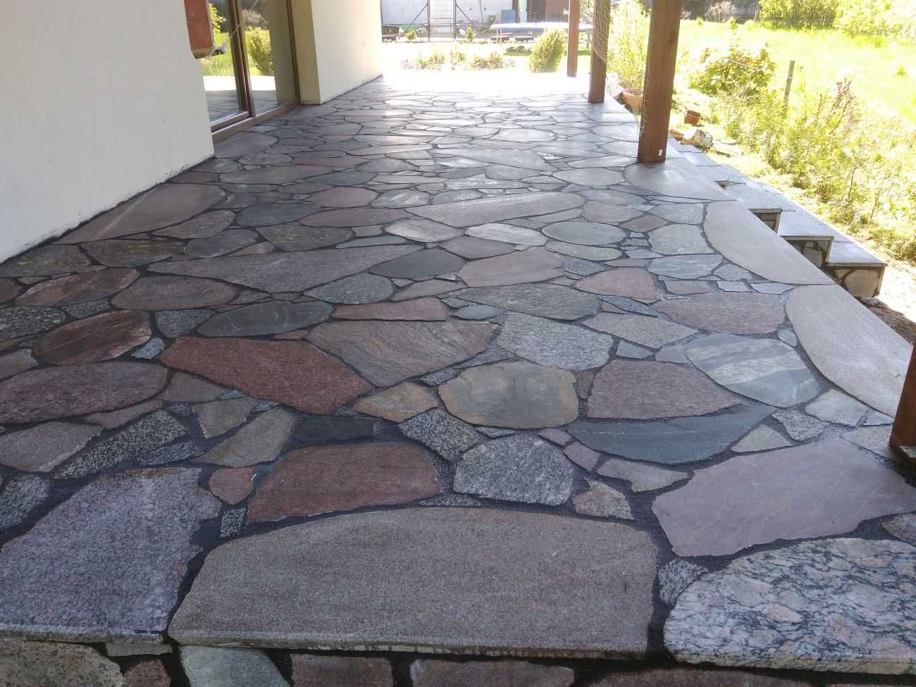 Kamień polny cięty 2.5 cm granit