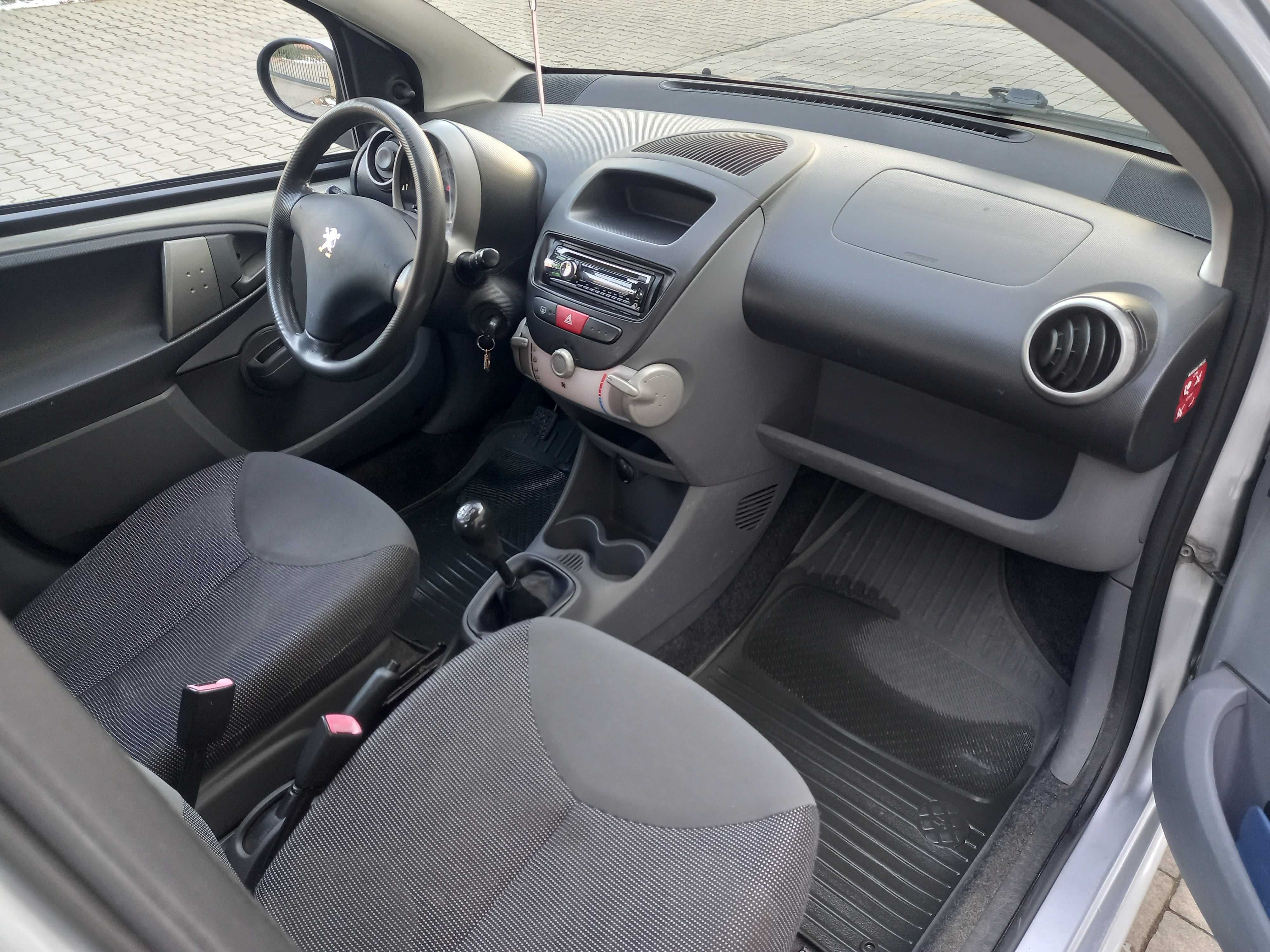 PEUGEOT 107 1.0 2006r * 5 - drzwiowy* Niski Przebieg * 2 komplety kół