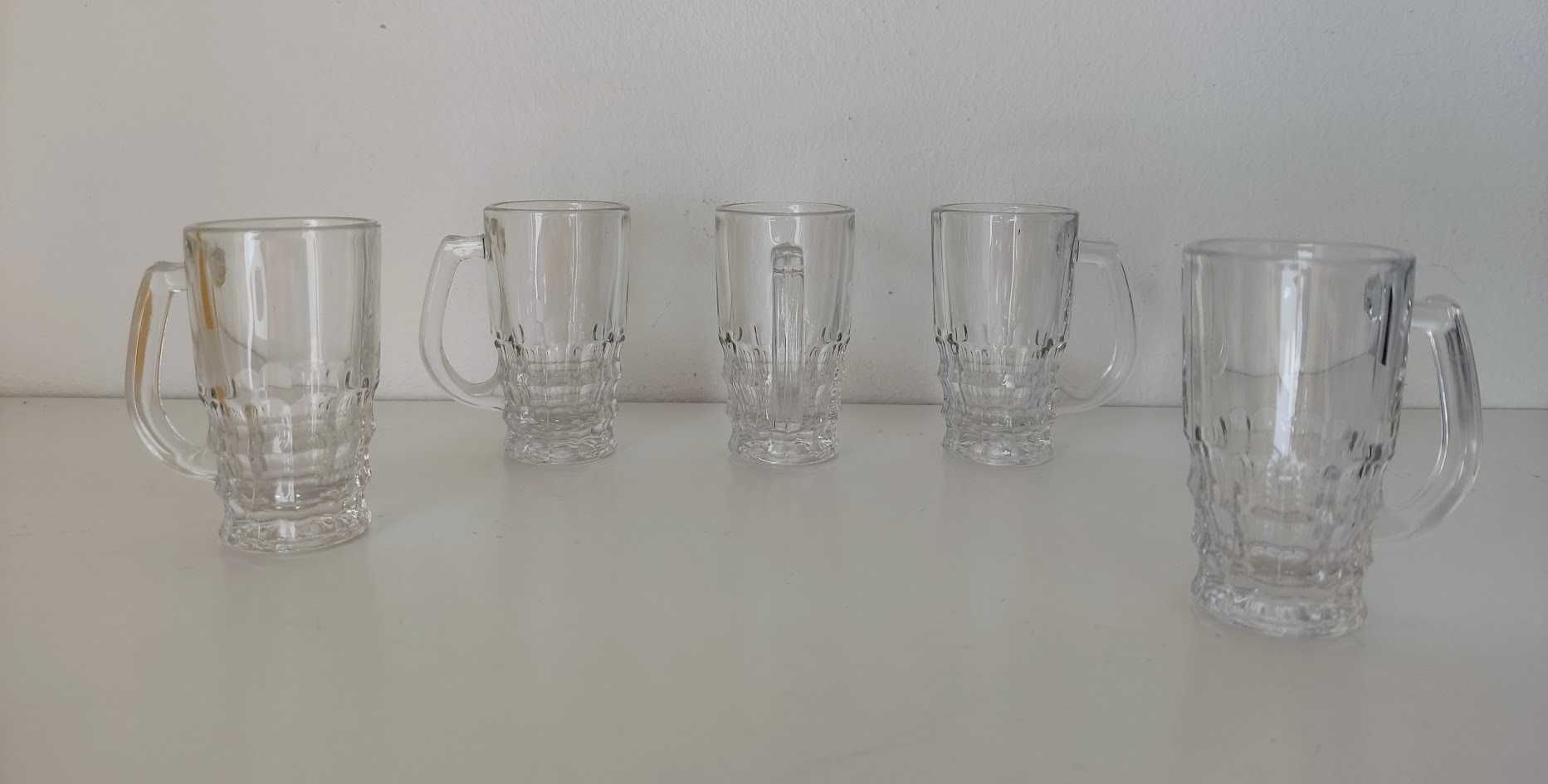 Copos vidro pequenos coleção antigos taberna bebidas brancas