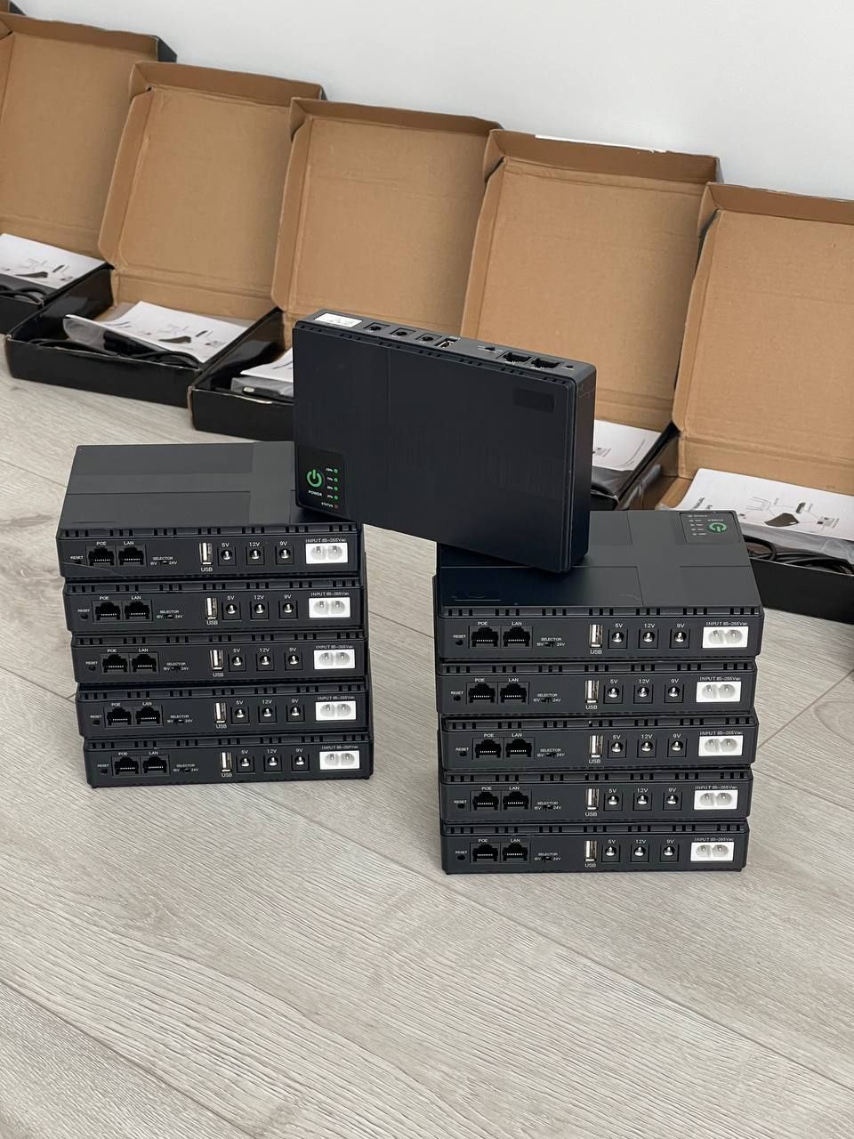 ДБЖ для роутера UPS DC1018P, 10400 mAh 18W, оптики, терміналу, відеока