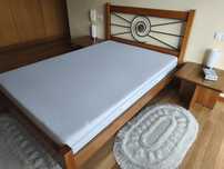 Cama de casal + colchão Emma + 2 mesas de cabeceira - madeira maciça