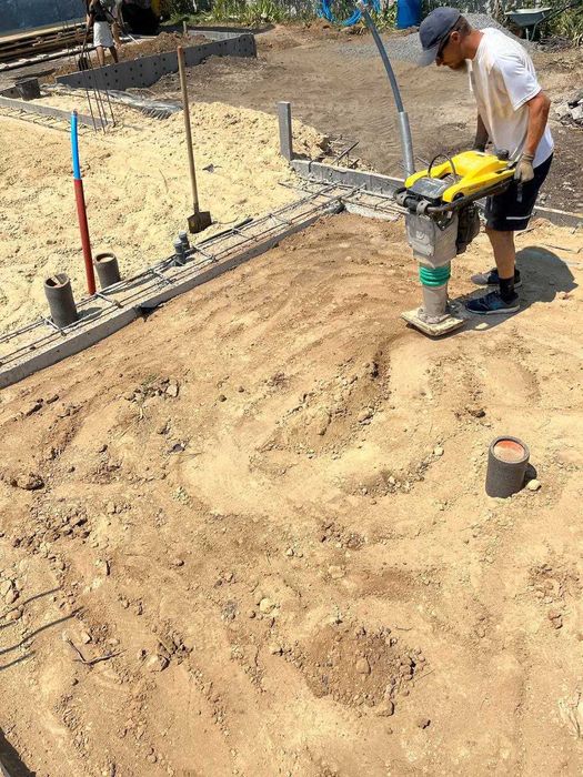 Фундамент ВЫГОДНО. Монолітні роботи. Стяжка підлоги пола