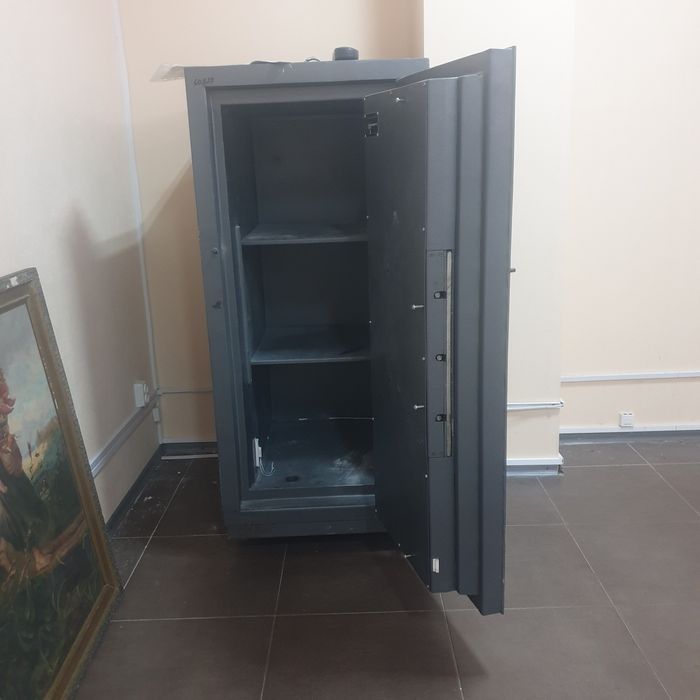 Сейф банківський б/у
