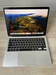 Macbook air M1 SSD 256 13 2020