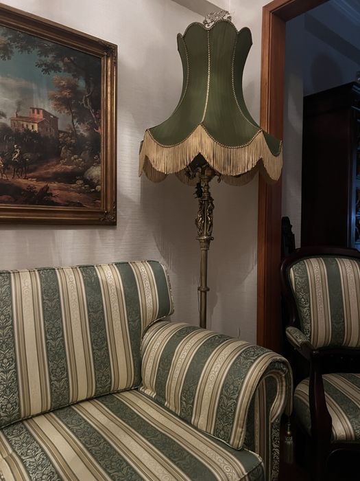 Conjunto sofas com candeeiro vintage