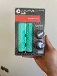 Грипсы ODI Vans® Lock-On Grips